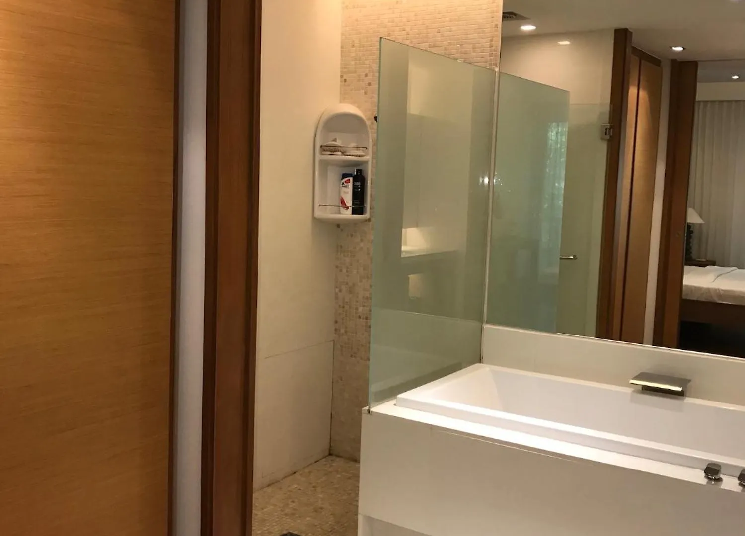 Ferienwohnung Wert Phuket Apartment